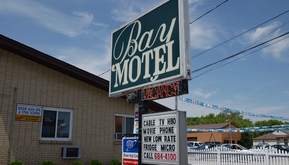 Bay Motel